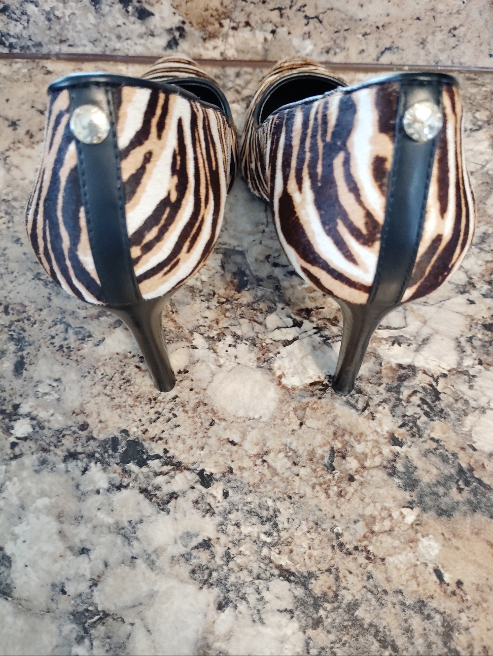 Michael Kors Zebra-Print Pointed Stiletto Heels in Black and Brown 8 Calf Hair - Picture 4 of 13